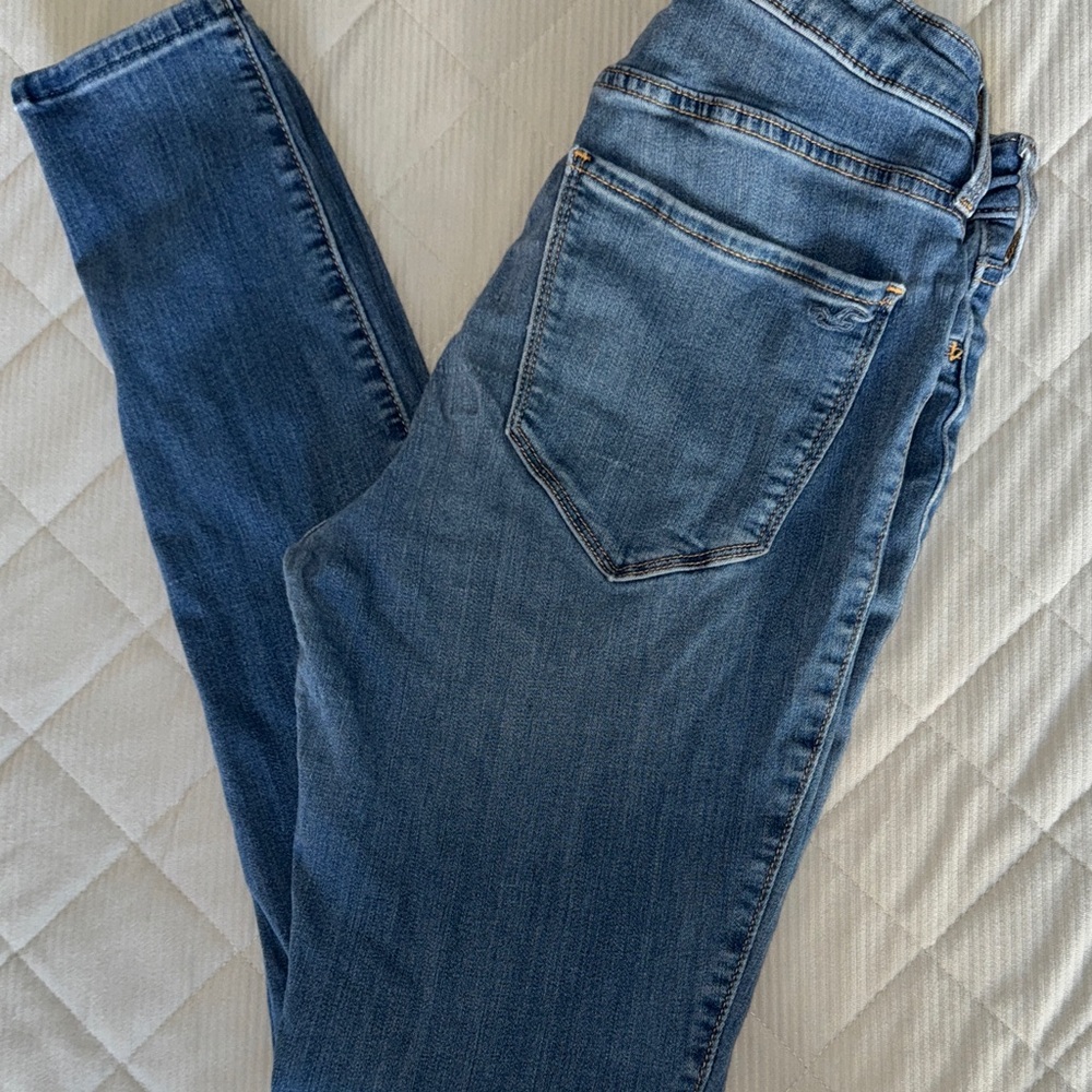 Hollister Women's Skinny Jeans - Classic Blue